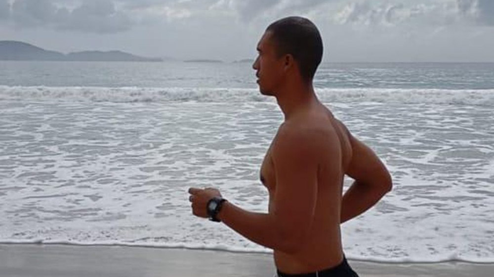 Equipes de resgate retomam buscas por bombeiro civil de 32 anos desaparecido no mar em Cabo Frio