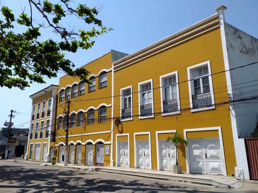 Moradores denunciam falta de infraestrutura no bairro Santa Rita, em São João da Barra