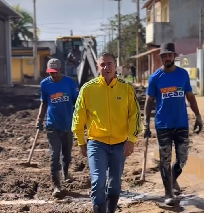 Em clima de Copa do Mundo, Dr. Serginho mostra obras e promete fim de problemas históricos em Tamoios