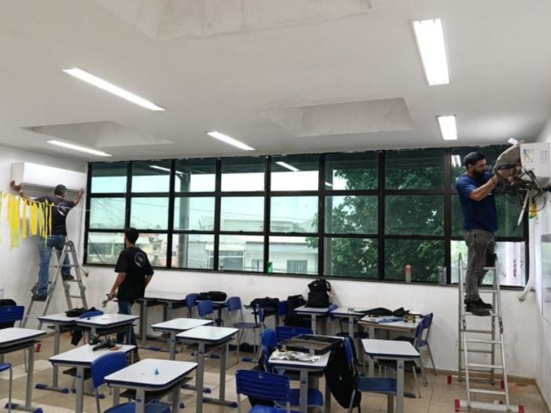 Escolas de Rio das Ostras já receberam mais 350 novos aparelhos de ar-condicionado