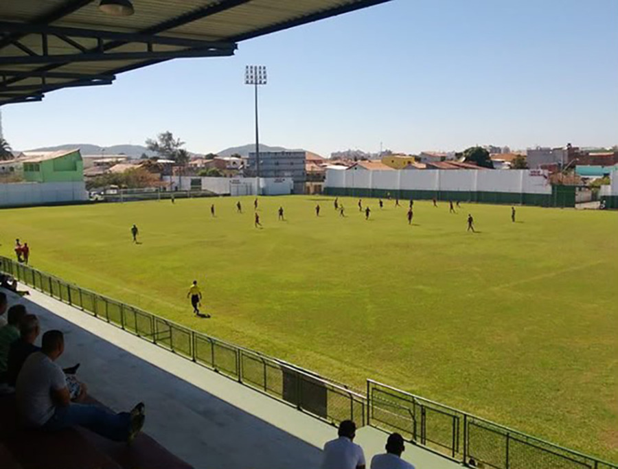 Torneio das Estrelas promete reunir grandes nomes do futebol neste sábado no Correão, em Cabo Frio