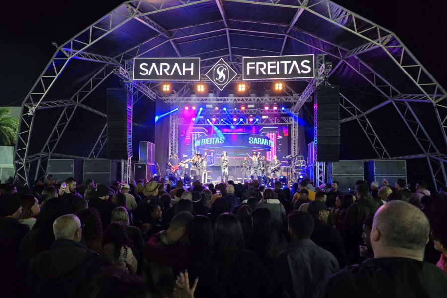 Palco 2 da Expo Macaé 2026 destaca artistas locais e atrações para toda a família